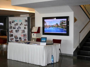 Mövenpick Hotel Zuerich-Airport