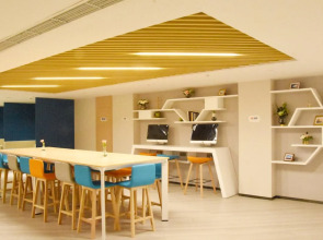 Holiday Inn Express Shanghai Gubei by IHG