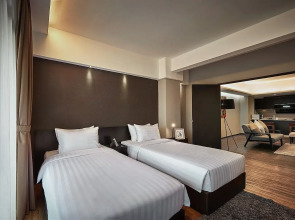 Tropics Eight Suites