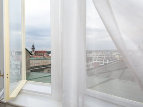 Merchant's Crown Suites and Spa