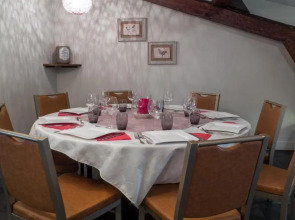 Logis Hôtel Restaurant La Vieille Ferme