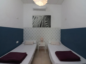 Feel Hostels City Center