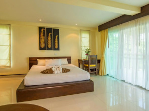 Lanta Pura Beach Resort