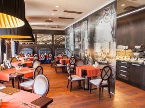 Отель Eurostars Metropole