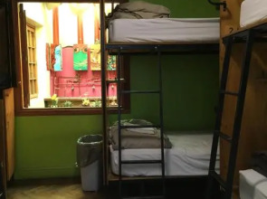 Princesa Insolente Hostel