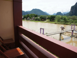 Popular View Guesthouse