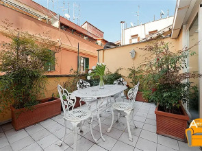Amleto Apartment