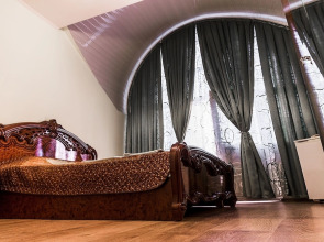 Paradise на Ленина