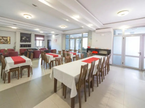 Garni hotel Piramida