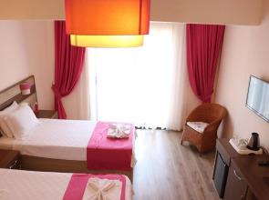 Eden Pyara Hotel Turunc