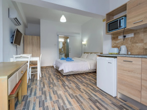 Antonis G. Hotel Apartments