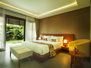 The Astari Villa & Residence