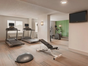 Holiday Inn Express & Suites Nearest Universal Orlando by IHG