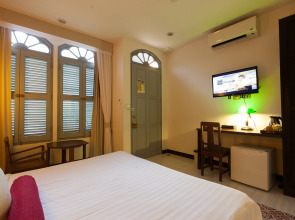 The Memory at On On Hotel