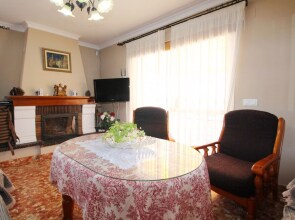 1090 Villa las Flores