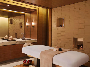 DoubleTree by Hilton Dubai - Jumeirah Beach