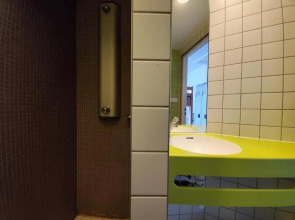 Auberge De Jeunesse Strasbourg - 2 Rives