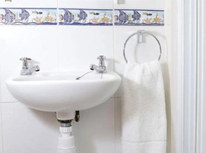 Abbotsford Guest House