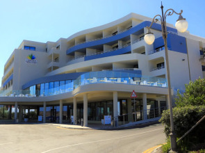 Riviera Spa Resort – Adults Only