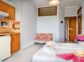 Louladakis Apartments