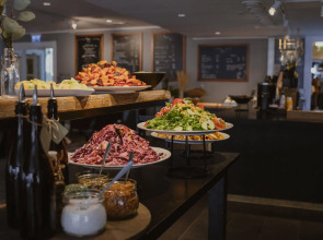 Home Hotel Uman - Dinner included