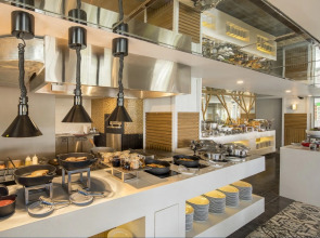 Eastin Ashta Resort Canggu