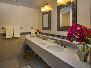 Sapphire Beach Resort