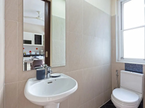 Tropical Holiday 2BR Pool Villa Greens 9