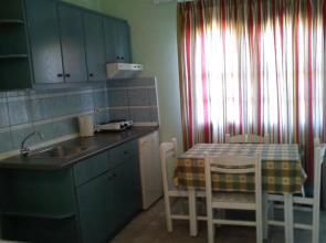 Dioskouroi Apartments