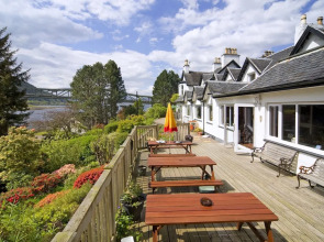 Loch Leven Hotel & Distillery
