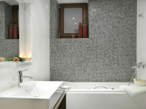 Aberratio Boutique Hotel