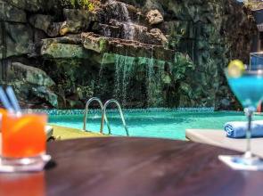 Отель Prideinn Azure Nairobi