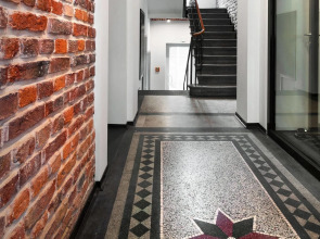 Well Well Aparthotel