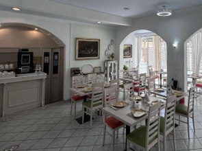 Thalia deco City & Beach Hotel