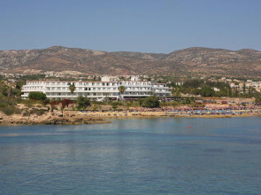 Corallia Beach Hotel Apartments