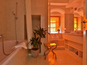 Appia Hotel Residences