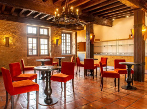 Hôtel Le Donjon - Coeur de la Cité Médiévale