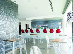 Silver Sands Beach Hotel