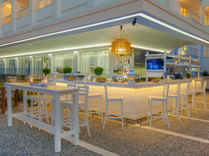 The Beachfront Hotel Adult Only 16 Plus