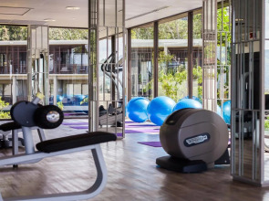 Pullman Phuket Arcadia Naithon Beach