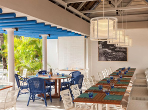 Veranda Pointe Aux Biches Hotel