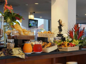 Cross Vibe Paasha Atelier Bali Kuta