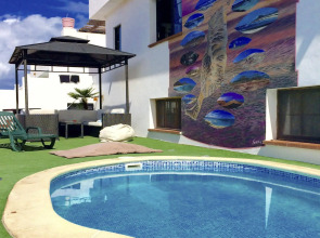 Surf Riders Fuerteventura - Adults Only