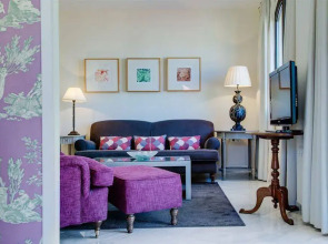 Suites Murillo Alcazar