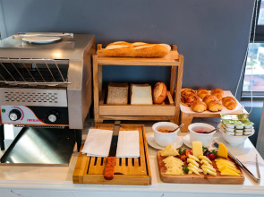 Hanoi Backpackers Hostel & Rooftop bar