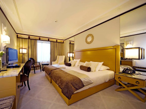 Grande Real Villa Italia