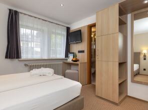 Romantik Hotel Johanniter-Kreuz