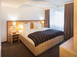 Stadthotel am Römerturm