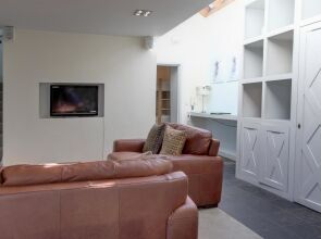 George Hotel, BW Signature Collection