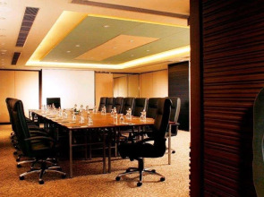 Regal Oriental Hotel